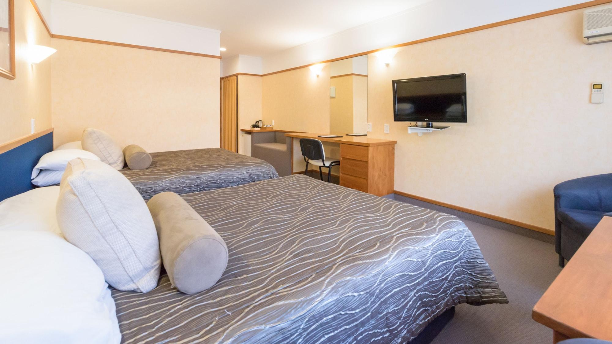 Distinction Hamilton Hotel & Conference Centre מראה חיצוני תמונה