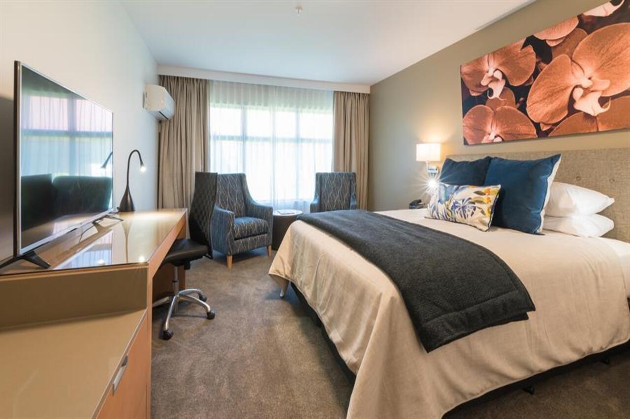 Distinction Hamilton Hotel & Conference Centre מראה חיצוני תמונה