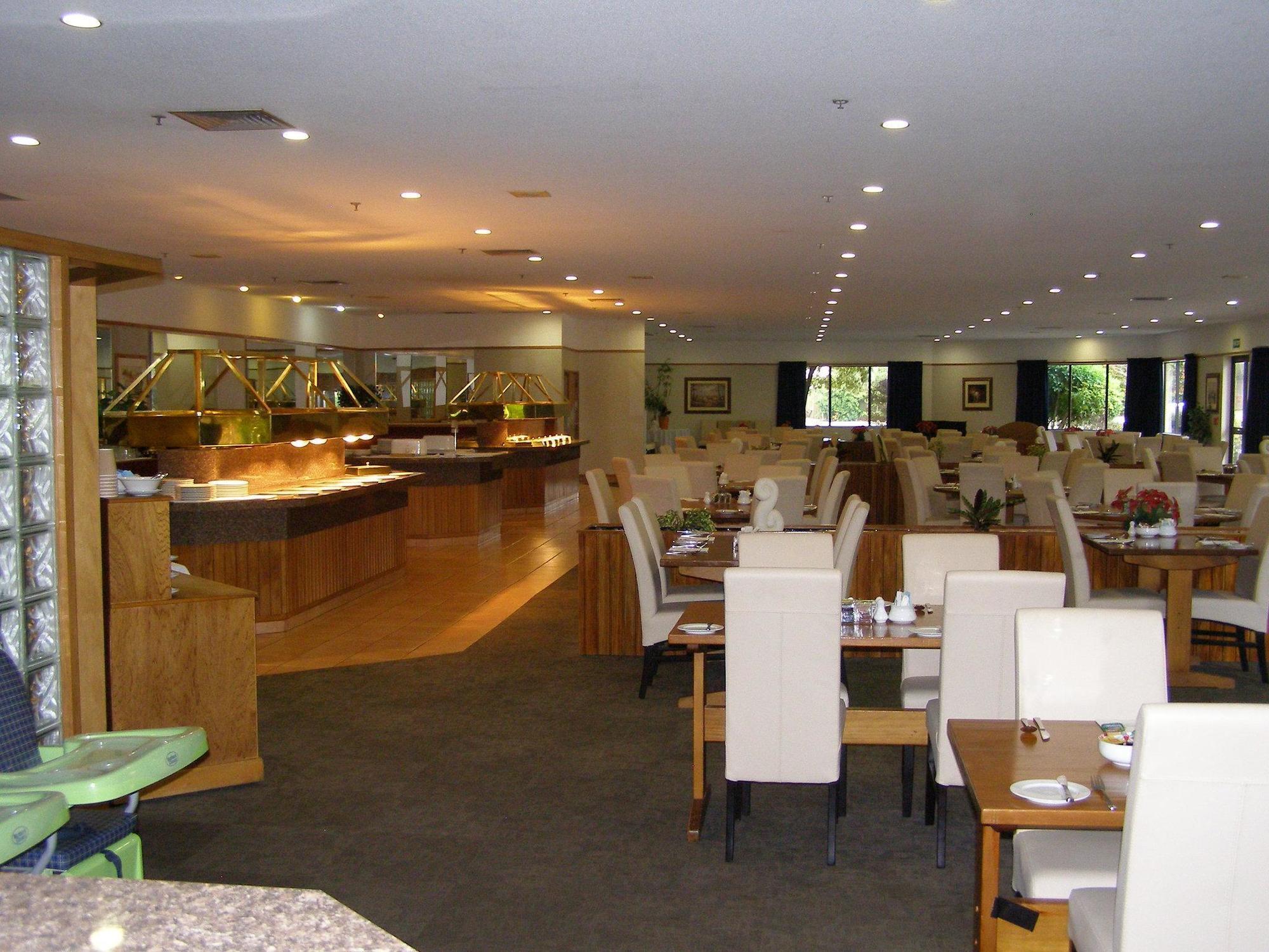 Distinction Hamilton Hotel & Conference Centre מראה חיצוני תמונה
